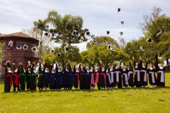 Polo Uniasselvi Bento Gonçalves: Prova de toga dos formandos 2025/2